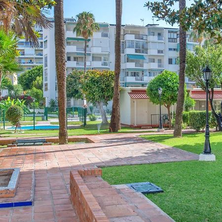 Апартаменты Arpa De Treboles - Carihuela Views! Торремолинос Экстерьер фото