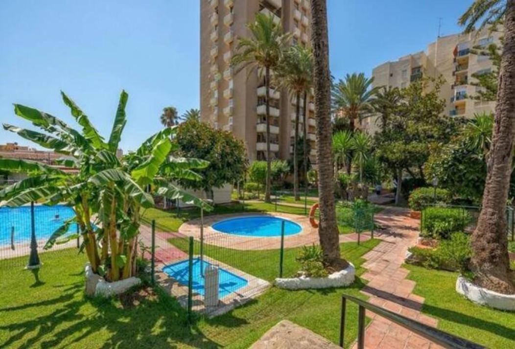Апартаменты Arpa De Treboles - Carihuela Views! Торремолинос Экстерьер фото